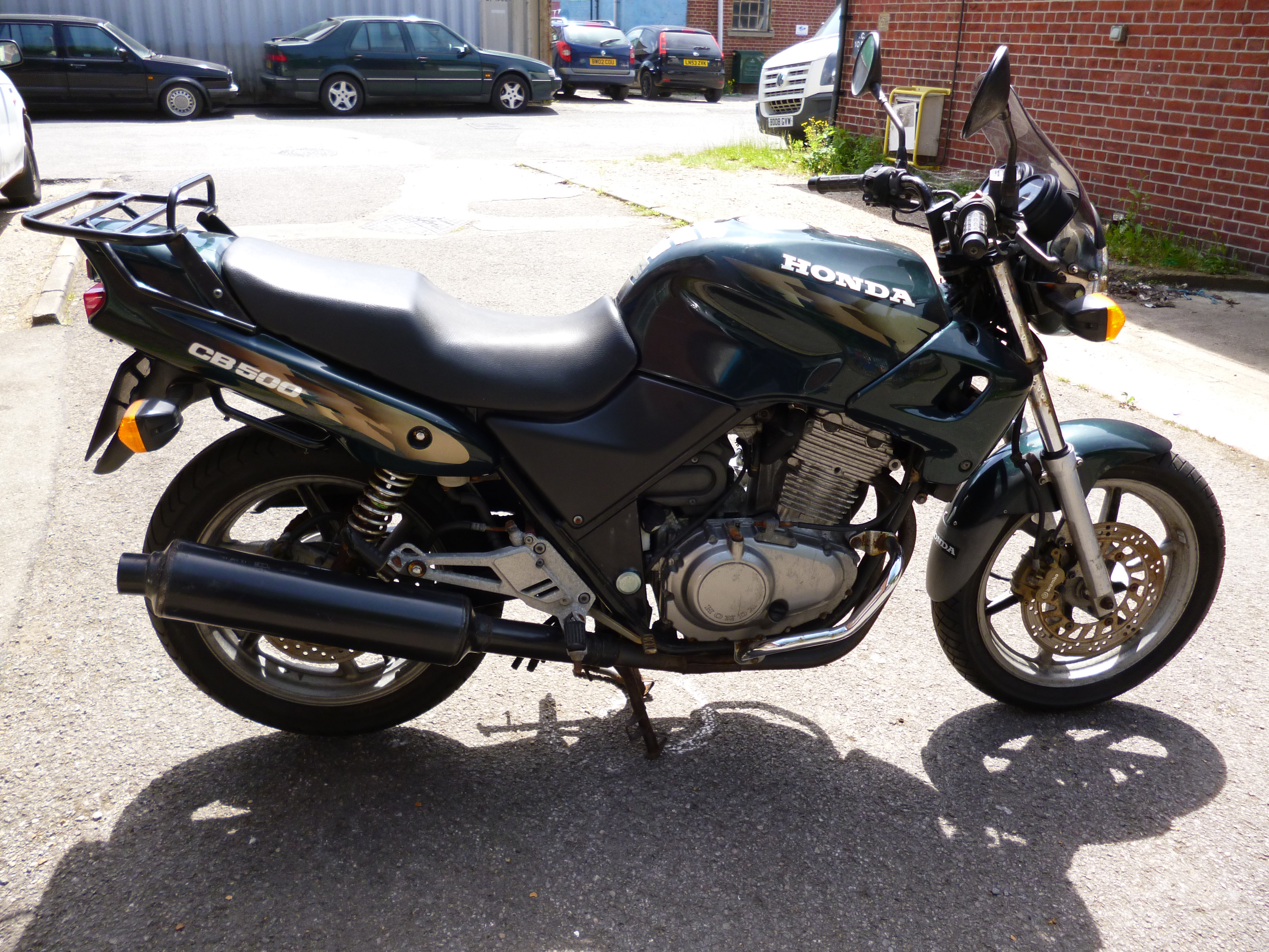 1997 CB500V breaking for spares