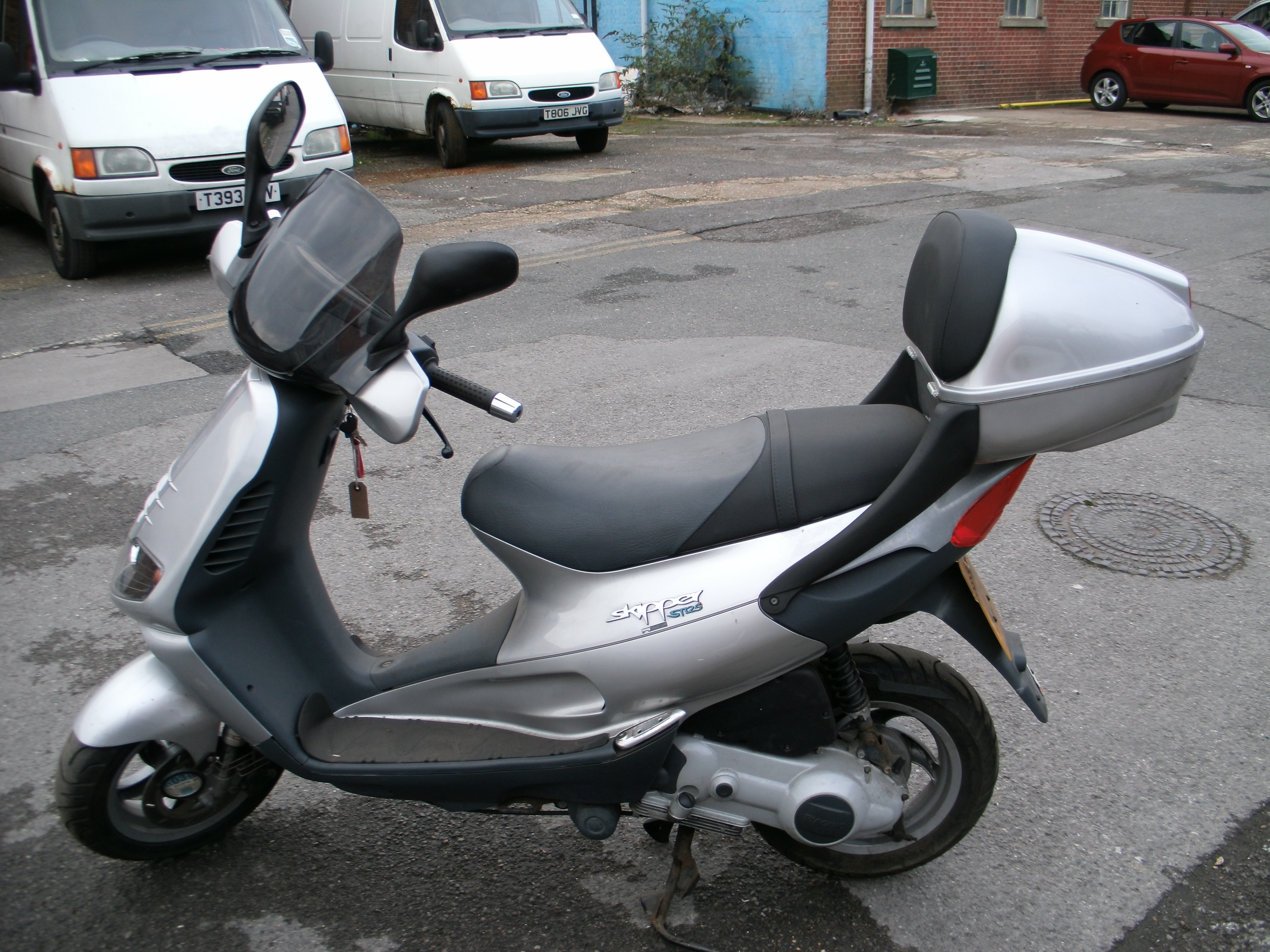 Skipper ST 125 breaking